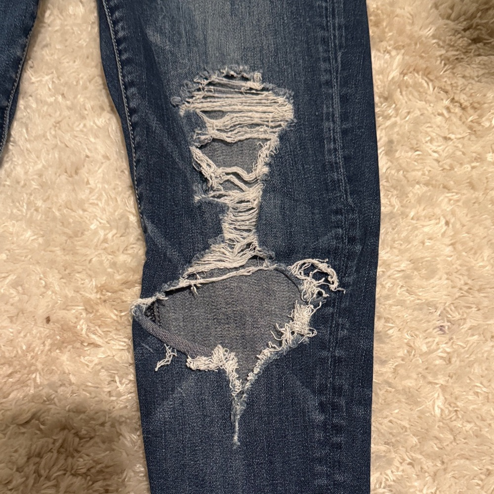 AEO Dark Blue Distressed Skinny Jeans - Picture 12 of 15